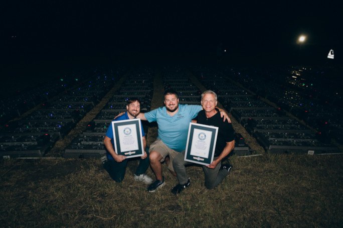 sky-elements-two-organizers-w-drones-and-certs.jpg